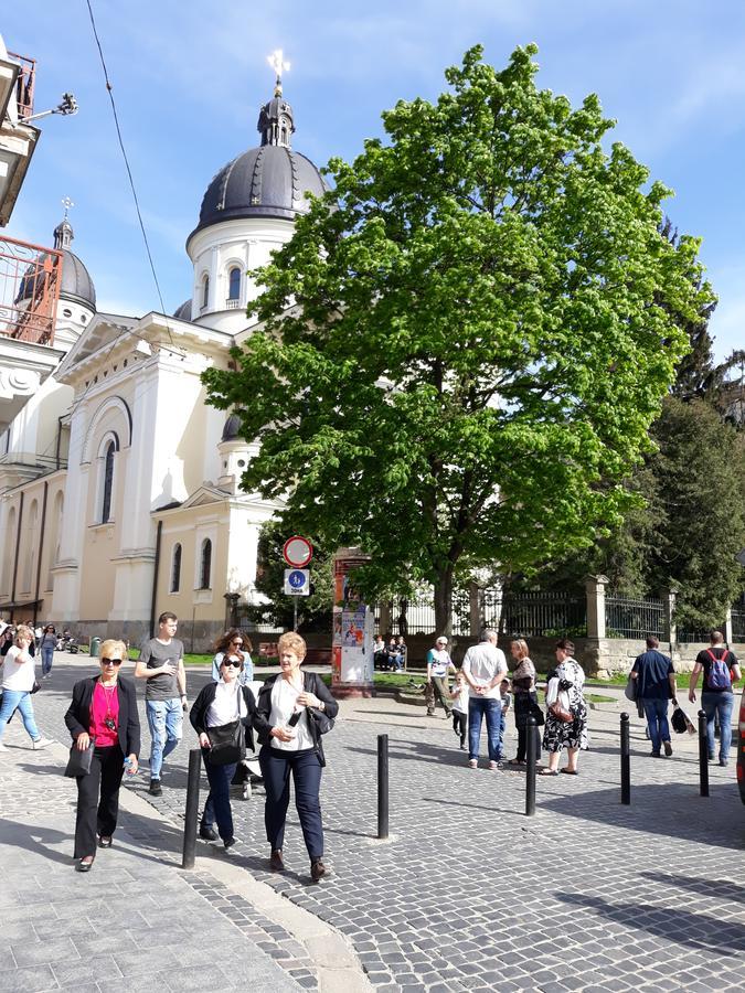 Театральна#Ilike# Lägenhet Lviv Exteriör bild